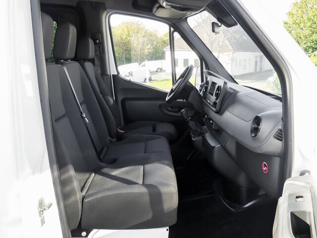 MERCEDES-BENZ Sprinter 314 CDI Kasten,3924,MBUX,Kamera - Kaubik: pilt 2 MERCEDES-BENZ Sprinter 314 CDI Kasten,3924,MBUX,Kamera - Kaubik: pilt 2