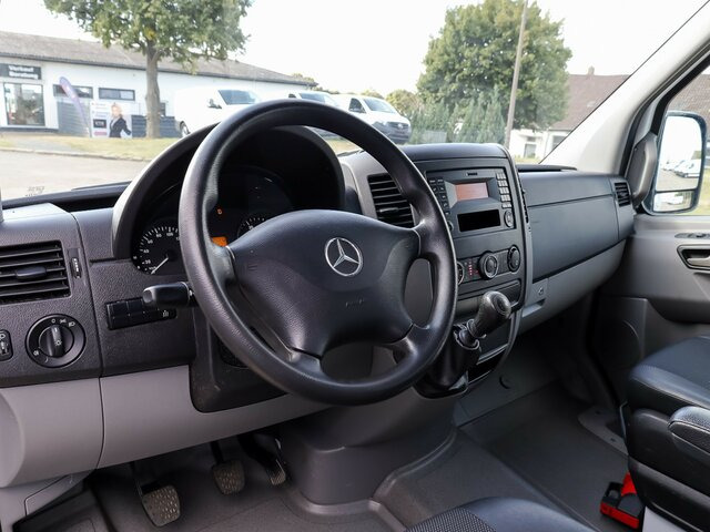 MERCEDES-BENZ Sprinter 316CDI DOKA,Allrad,AHK,Standhzg.... - Madelauto, Meeskonnaauto: pilt 4 MERCEDES-BENZ Sprinter 316CDI DOKA,Allrad,AHK,Standhzg.... - Madelauto, Meeskonnaauto: pilt 4