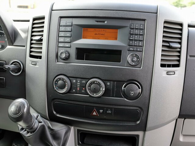 MERCEDES-BENZ Sprinter 316CDI DOKA,Allrad,Klima,Standhzg.... - Madelauto, Meeskonnaauto: pilt 5 MERCEDES-BENZ Sprinter 316CDI DOKA,Allrad,Klima,Standhzg.... - Madelauto, Meeskonnaauto: pilt 5