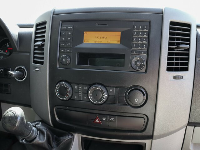 MERCEDES-BENZ Sprinter 316CDI DOKA,Allrad,Klima,Standhzg.... - Madelauto, Meeskonnaauto: pilt 5 MERCEDES-BENZ Sprinter 316CDI DOKA,Allrad,Klima,Standhzg.... - Madelauto, Meeskonnaauto: pilt 5