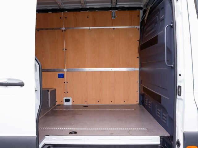 MERCEDES-BENZ Sprinter 317 CDI Kasten,L2H2,MBUX,Kamera - Kaubik: pilt 2 MERCEDES-BENZ Sprinter 317 CDI Kasten,L2H2,MBUX,Kamera - Kaubik: pilt 2