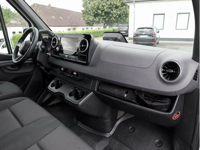 MERCEDES-BENZ Sprinter 317 Maxi,9GTronic,MBUX,Kamera - Kaubik: pilt 2 MERCEDES-BENZ Sprinter 317 Maxi,9GTronic,MBUX,Kamera - Kaubik: pilt 2