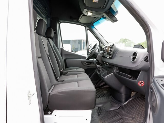 MERCEDES-BENZ Sprinter 317 Maxi XXL,MBUX,Navi,Kamera - Kaubik: pilt 3 MERCEDES-BENZ Sprinter 317 Maxi XXL,MBUX,Navi,Kamera - Kaubik: pilt 3