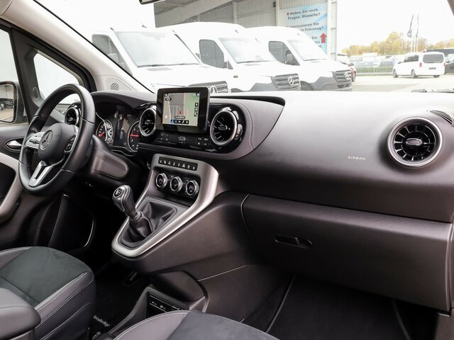 MERCEDES-BENZ T 180 Progressive,AMF Rollstuhlrampe,LED,Navi... - Mikrobuss: pilt 5 MERCEDES-BENZ T 180 Progressive,AMF Rollstuhlrampe,LED,Navi... - Mikrobuss: pilt 5