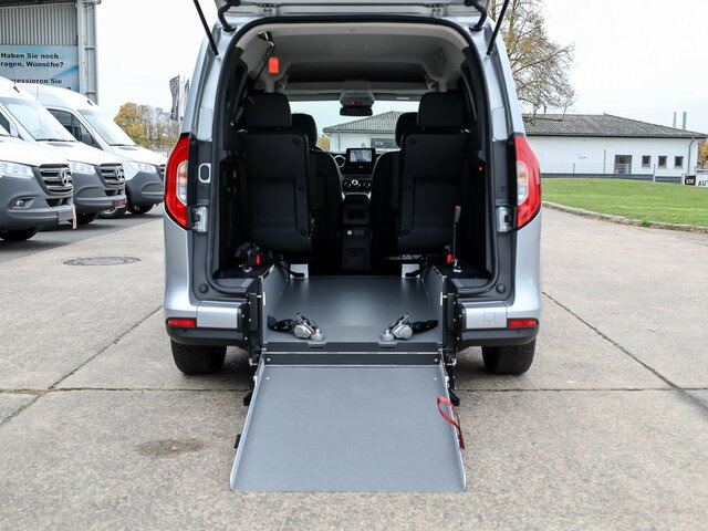 MERCEDES-BENZ T 180 Progressive,AMF Rollstuhlrampe,LED,Navi... - Mikrobuss: pilt 2 MERCEDES-BENZ T 180 Progressive,AMF Rollstuhlrampe,LED,Navi... - Mikrobuss: pilt 2