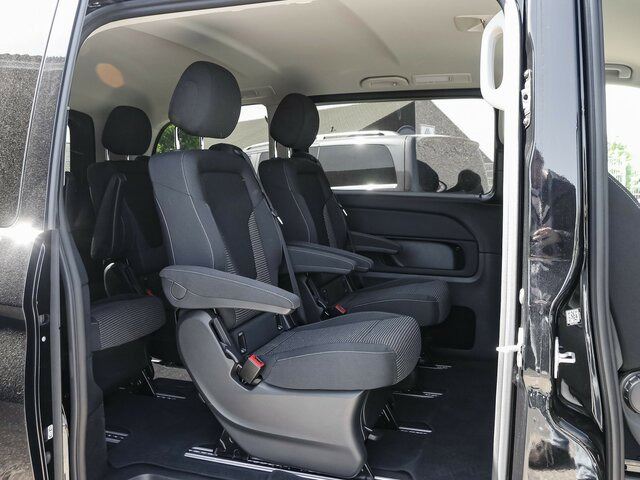 MERCEDES-BENZ V 220 d STYLE kompakt,6Sitzer,Distronic,AHK - Väikebuss, Mikrobuss: pilt 2 MERCEDES-BENZ V 220 d STYLE kompakt,6Sitzer,Distronic,AHK - Väikebuss, Mikrobuss: pilt 2