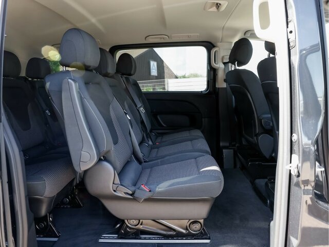 MERCEDES-BENZ V 220 d STYLE kompakt,8Sitzer,Standheizung,AHK - Väikebuss, Mikrobuss: pilt 2 MERCEDES-BENZ V 220 d STYLE kompakt,8Sitzer,Standheizung,AHK - Väikebuss, Mikrobuss: pilt 2