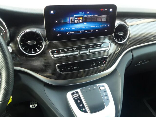 MERCEDES-BENZ V 300 Edition Extralang,2xSchiebetür el,8Sitzer... - Väikebuss, Mikrobuss: pilt 5 MERCEDES-BENZ V 300 Edition Extralang,2xSchiebetür el,8Sitzer... - Väikebuss, Mikrobuss: pilt 5