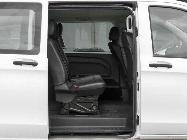 MERCEDES-BENZ Vito 114 TourerPro,Extralang,AMF Rollstuhlrampe - Väikebuss, Mikrobuss: pilt 2 MERCEDES-BENZ Vito 114 TourerPro,Extralang,AMF Rollstuhlrampe - Väikebuss, Mikrobuss: pilt 2