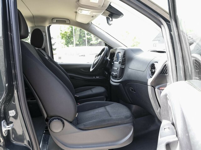 MERCEDES-BENZ Vito 114 TourerPro,lang,Automatik,8Sitze,Kamera - Väikebuss, Mikrobuss: pilt 2 MERCEDES-BENZ Vito 114 TourerPro,lang,Automatik,8Sitze,Kamera - Väikebuss, Mikrobuss: pilt 2