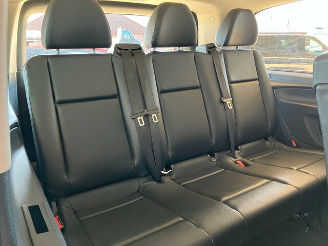 MERCEDES-BENZ Vito 116 TourerPro,lang,Allrad,8Sitze,Automatik - Väikebuss, Mikrobuss: pilt 2 MERCEDES-BENZ Vito 116 TourerPro,lang,Allrad,8Sitze,Automatik - Väikebuss, Mikrobuss: pilt 2