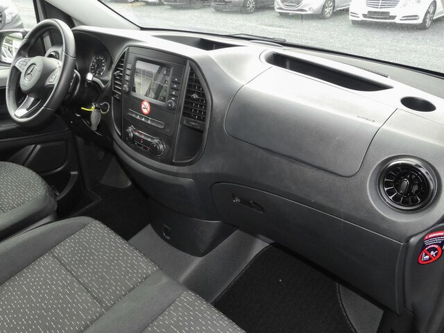 MERCEDES-BENZ Vito 116TourerPro Kombi,Extralang,2xKlima,Kamera - Mikrobuss: pilt 3 MERCEDES-BENZ Vito 116TourerPro Kombi,Extralang,2xKlima,Kamera - Mikrobuss: pilt 3
