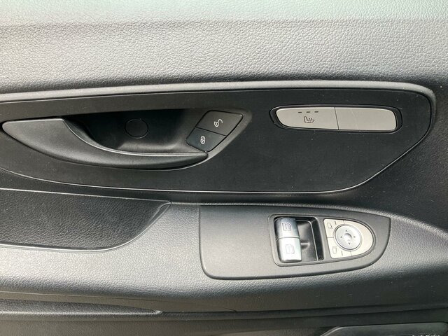 MERCEDES-BENZ Vito114 Mixto Extralang,Klima,Tempomat,Standhzg... - Väikebuss, Mikrobuss: pilt 5 MERCEDES-BENZ Vito114 Mixto Extralang,Klima,Tempomat,Standhzg... - Väikebuss, Mikrobuss: pilt 5