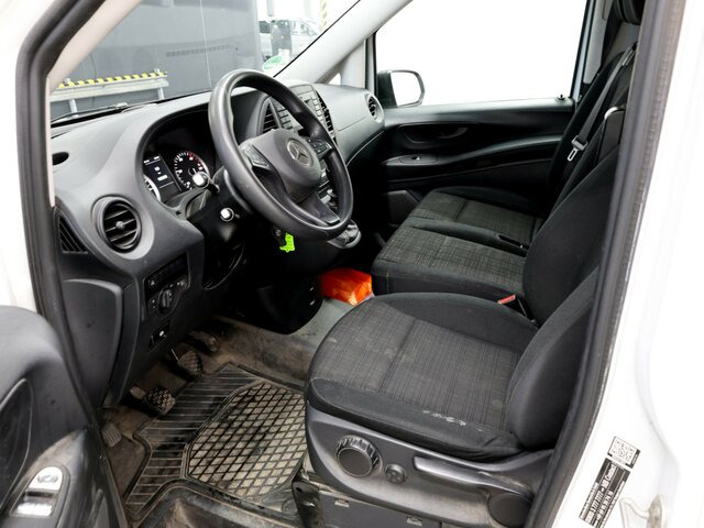 MERCEDES-BENZ Vito114CDI KA lang ,Klima,SortimoRegalsystem... - Väike kaubik: pilt 2 MERCEDES-BENZ Vito114CDI KA lang ,Klima,SortimoRegalsystem... - Väike kaubik: pilt 2