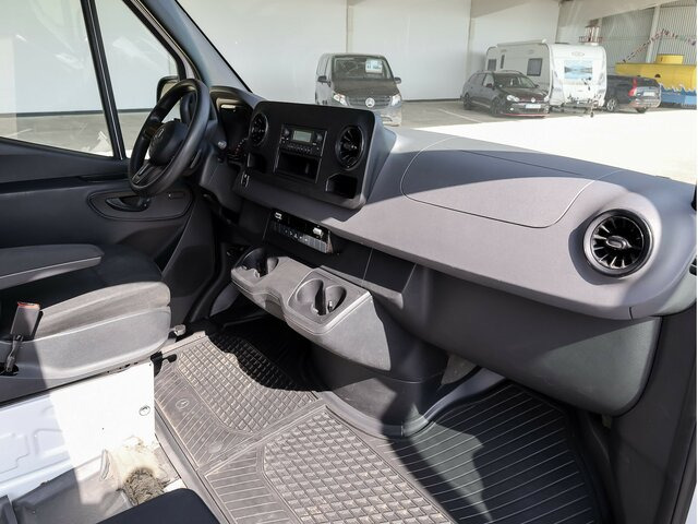 MERCEDES-BENZ eSprinter 312 Kasten FWD,3.924mm Radstand - Kaubik, Elektrikaubik: pilt 5 MERCEDES-BENZ eSprinter 312 Kasten FWD,3.924mm Radstand - Kaubik, Elektrikaubik: pilt 5
