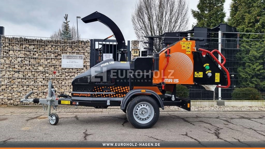 Anhänger Häcksler Pronar MR-15 - Puiduhakkurid: pilt 3 Anhänger Häcksler Pronar MR-15 - Puiduhakkurid: pilt 3