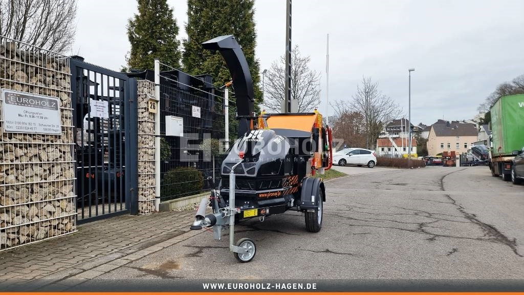 Anhänger Häcksler Pronar MR-15 - Puiduhakkurid: pilt 1 Anhänger Häcksler Pronar MR-15 - Puiduhakkurid: pilt 1