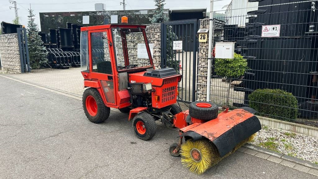 Munitsipaaltraktor Hako 2300 D Kleintraktor, hyrd. Kehrmaschine, Zapfwelle: pilt 13