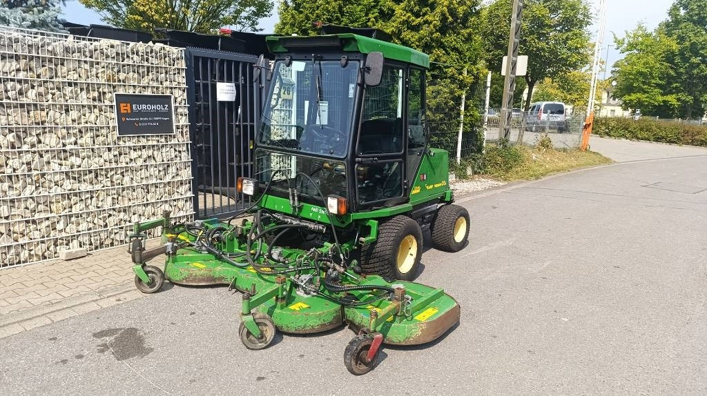 John Deere 1505 vollhydr. Großflächenmäher 3 m Mähwerk Allrad - Niiduk: pilt 2 John Deere 1505 vollhydr. Großflächenmäher 3 m Mähwerk Allrad - Niiduk: pilt 2