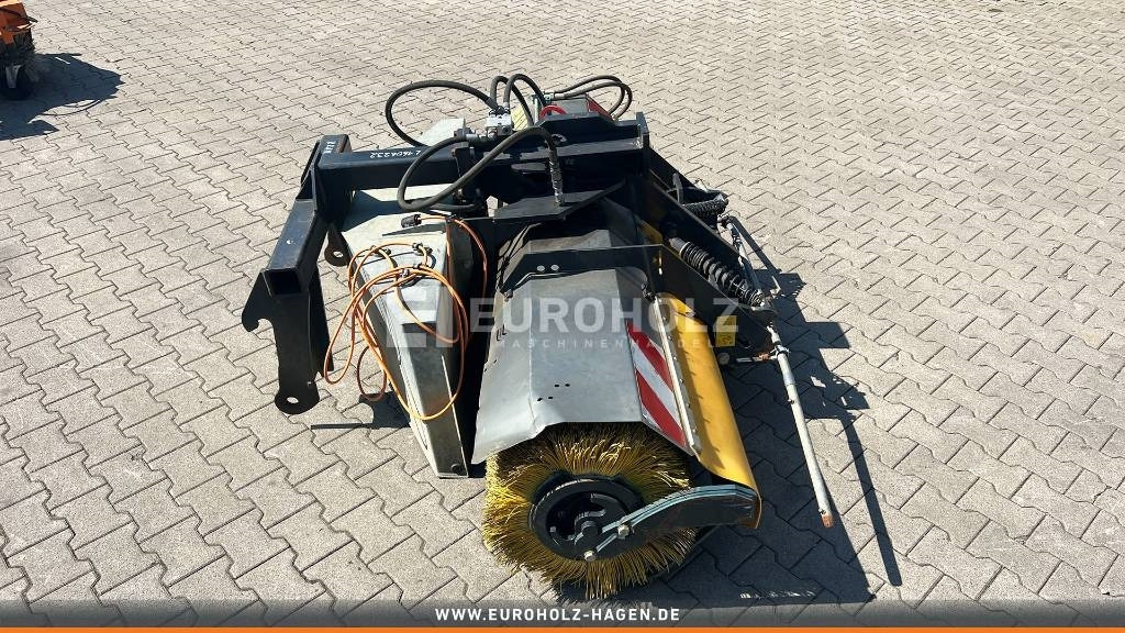 Kehrmaschine passend Kramer 420 950 2300 mm gebr - Hari: pilt 3 Kehrmaschine passend Kramer 420 950 2300 mm gebr - Hari: pilt 3