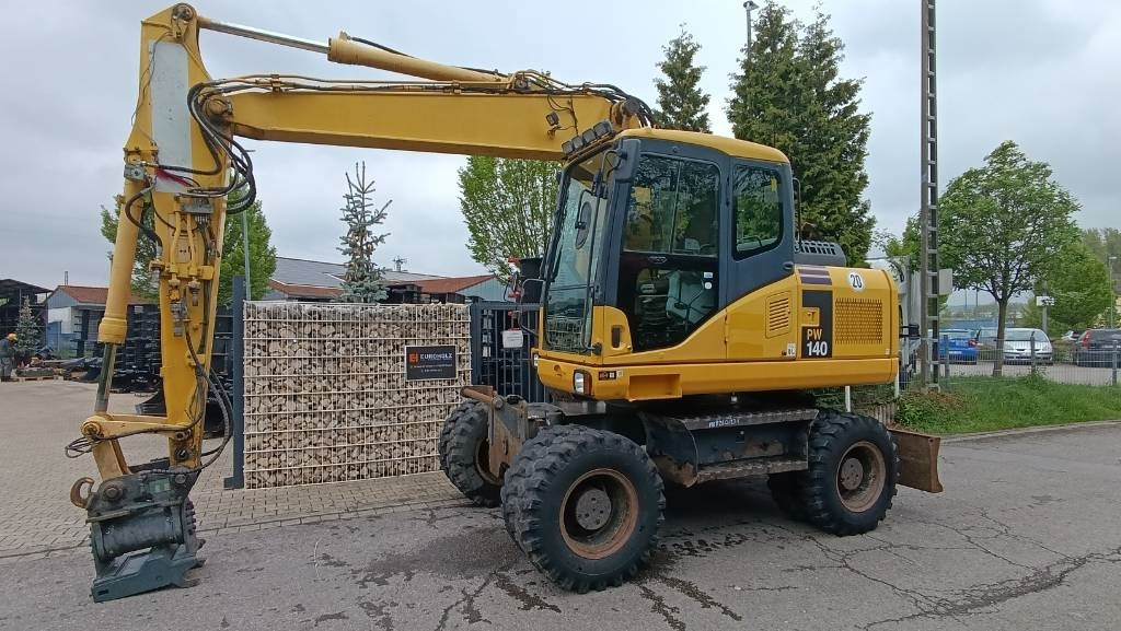 Komatsu PW 140 Mobilbagger Powertilt Schnellwechsler MS 10 - Ratastel ekskavaator: pilt 2 Komatsu PW 140 Mobilbagger Powertilt Schnellwechsler MS 10 - Ratastel ekskavaator: pilt 2