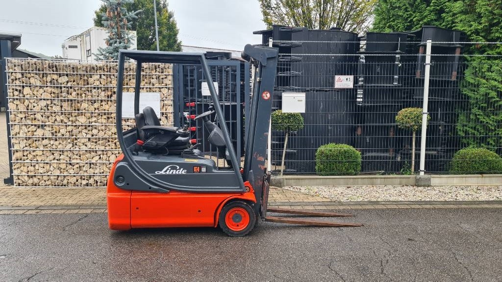 Linde E 14-02, Tripplex bis 4,5 m, Hubkraft 1.400 kg - Elektritõstuk: pilt 3 Linde E 14-02, Tripplex bis 4,5 m, Hubkraft 1.400 kg - Elektritõstuk: pilt 3