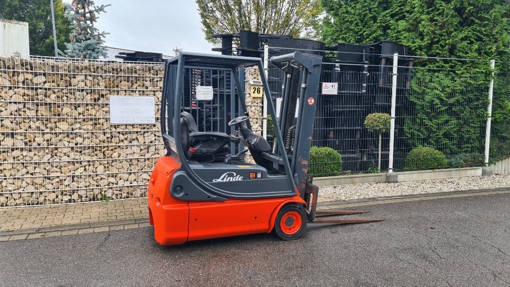 Linde E 14-02, Tripplex bis 4,5 m, Hubkraft 1.400 kg - Elektritõstuk: pilt 2 Linde E 14-02, Tripplex bis 4,5 m, Hubkraft 1.400 kg - Elektritõstuk: pilt 2