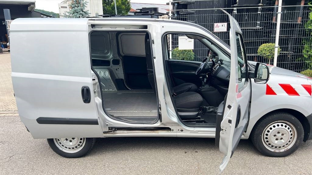 Opel Combo, 1.3 CDTi, Kastenwagen, Klima, PDC - Tarbesõiduk furgoon: pilt 1 Opel Combo, 1.3 CDTi, Kastenwagen, Klima, PDC - Tarbesõiduk furgoon: pilt 1
