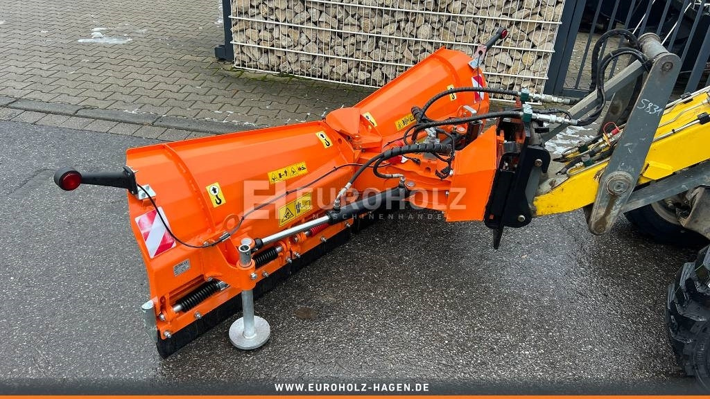 Schneepflug Schneeschild 2000M für Weideman 4004 - Lumesahk - Põllutööseade: pilt 5 Schneepflug Schneeschild 2000M für Weideman 4004 - Lumesahk - Põllutööseade: pilt 5