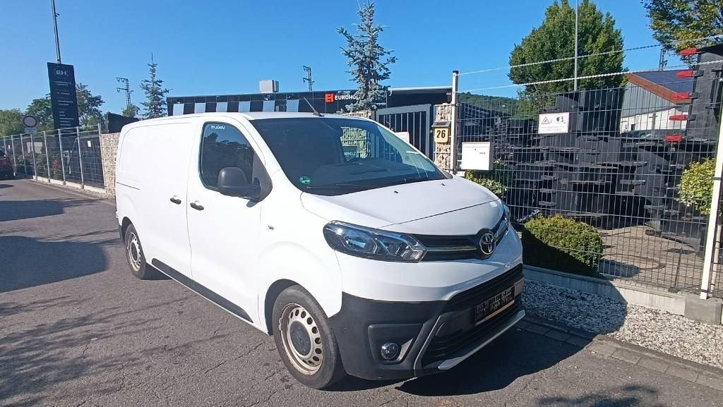 Toyota Proace 1.6 D, Transporter Kasten Schiebetür Klima - Tarbesõiduk furgoon: pilt 2 Toyota Proace 1.6 D, Transporter Kasten Schiebetür Klima - Tarbesõiduk furgoon: pilt 2