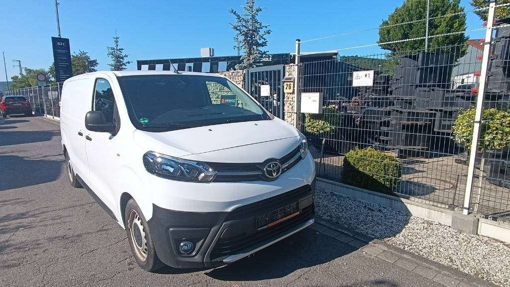 Toyota Proace 1.6 D, Transporter Kasten Schiebetür Klima - Tarbesõiduk furgoon: pilt 1 Toyota Proace 1.6 D, Transporter Kasten Schiebetür Klima - Tarbesõiduk furgoon: pilt 1
