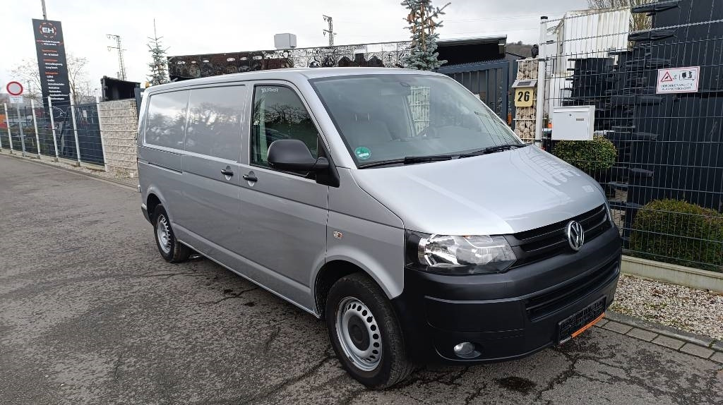 Tarbesõiduk furgoon Volkswagen T5 2.0 TDI, Transporter, Kasten, Werkstattschränke: pilt 25