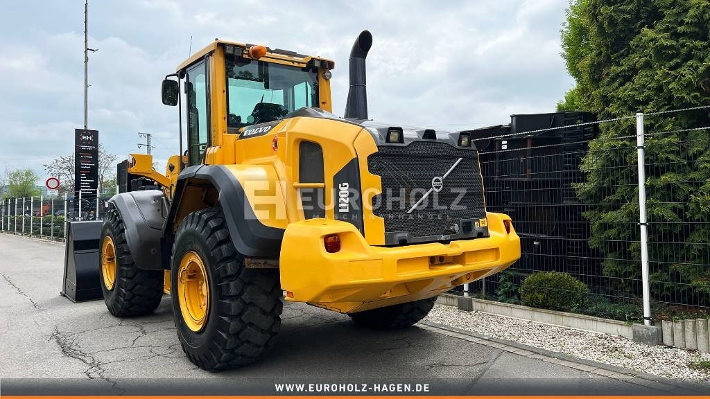 Volvo L 120 G mit Klima und SW, Reifen und Schaufel Neu - Rataslaadur: pilt 2 Volvo L 120 G mit Klima und SW, Reifen und Schaufel Neu - Rataslaadur: pilt 2