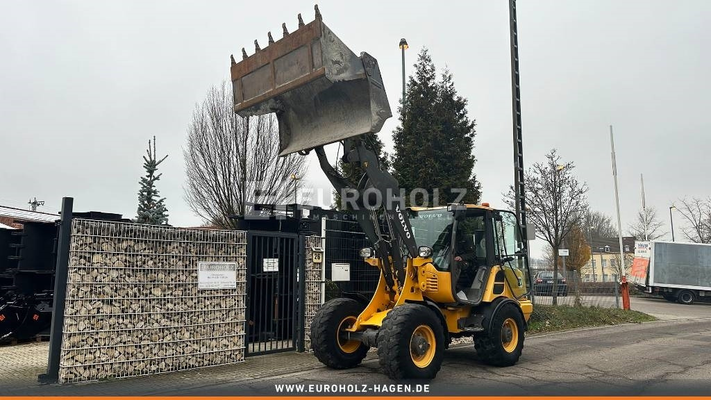 Volvo L 28 F, Radlader, hydr. Schnellwechsler, Schaufel - Rataslaadur: pilt 2 Volvo L 28 F, Radlader, hydr. Schnellwechsler, Schaufel - Rataslaadur: pilt 2
