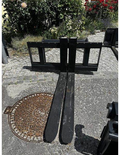 Big Palettengabel mit Manitou Aufnahme - Kahvlid - Materjali käitlemise seade: pilt 1 Big Palettengabel mit Manitou Aufnahme - Kahvlid - Materjali käitlemise seade: pilt 1