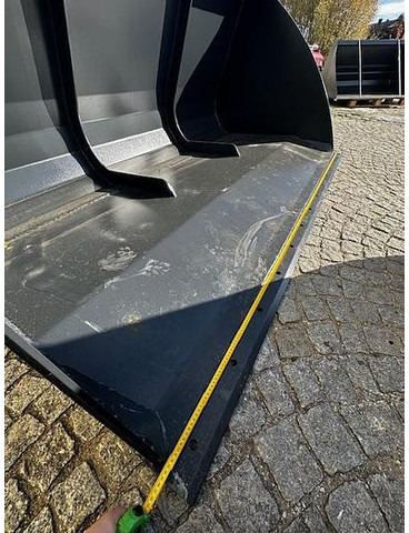 Big Volumenschaufel 250 cm mit Hauer Aufnahme - Kopp: pilt 2 Big Volumenschaufel 250 cm mit Hauer Aufnahme - Kopp: pilt 2