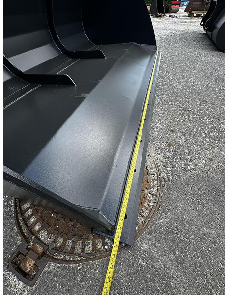 Big Volumenschaufel 250cm mit Manitou Aufnahme - Kopp: pilt 4 Big Volumenschaufel 250cm mit Manitou Aufnahme - Kopp: pilt 4