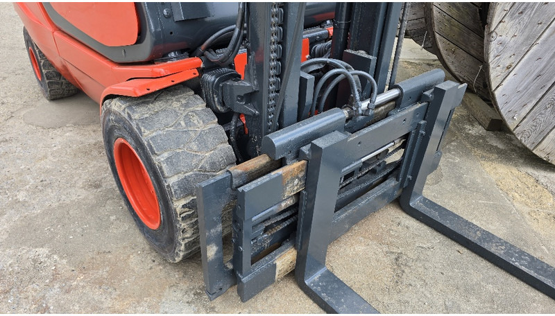 Linde H35D Stapler - Virnastaja: pilt 4 Linde H35D Stapler - Virnastaja: pilt 4