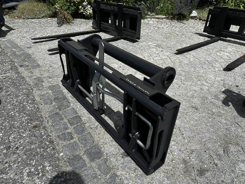 Big Adapter Manitou passend zu Euro Aufnahme - Lisaseade: pilt 2 Big Adapter Manitou passend zu Euro Aufnahme - Lisaseade: pilt 2