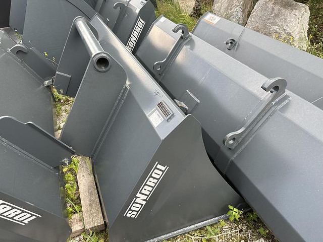 Big Schwergutschaufel 200 cm mit Bobcat Teleskoplader Aufnahme - Lisaseade: pilt 1 Big Schwergutschaufel 200 cm mit Bobcat Teleskoplader Aufnahme - Lisaseade: pilt 1