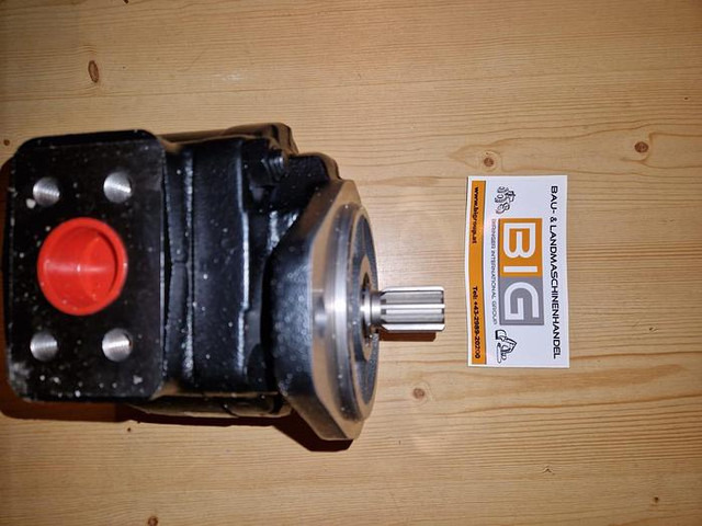Hydraulikpumpe für John Deere 4500 Teleskoplader - Varuosa: pilt 1 Hydraulikpumpe für John Deere 4500 Teleskoplader - Varuosa: pilt 1