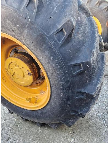 JCB Reifen Starmaxx 15.5/80-24 NEU - Varuosa: pilt 1 JCB Reifen Starmaxx 15.5/80-24 NEU - Varuosa: pilt 1