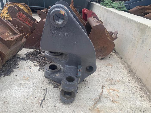 Volvo Stütze / Knickgelenk / Anbaubock passend zu Volvo ECR88 - Ekskavaator: pilt 2 Volvo Stütze / Knickgelenk / Anbaubock passend zu Volvo ECR88 - Ekskavaator: pilt 2