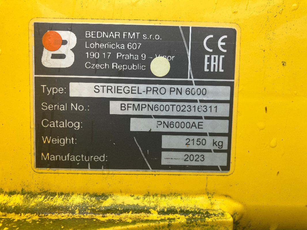 Bednar Striegel-Pro PN 6000 - Väetamisseadmed: pilt 2 Bednar Striegel-Pro PN 6000 - Väetamisseadmed: pilt 2