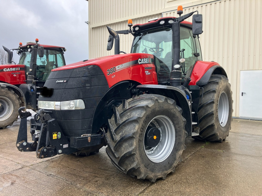 Case Magnum 380 CVX/ RTK/ Motor neu - Traktor: pilt 1 Case Magnum 380 CVX/ RTK/ Motor neu - Traktor: pilt 1