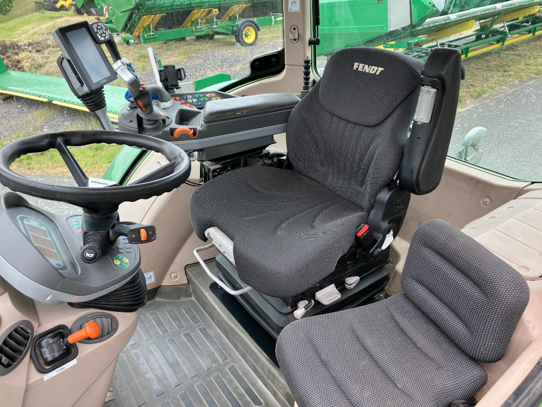 Fendt 724 PowerPlus mit Frontkraftheber - Traktor: pilt 4 Fendt 724 PowerPlus mit Frontkraftheber - Traktor: pilt 4