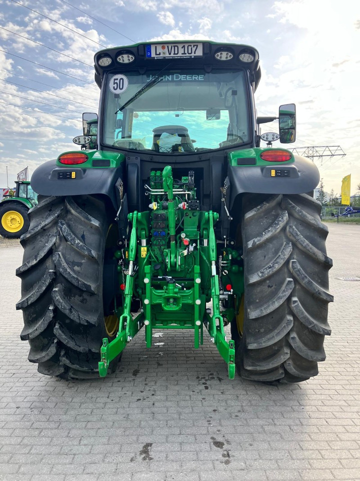 John Deere 6R 175 - Traktor: pilt 3 John Deere 6R 175 - Traktor: pilt 3