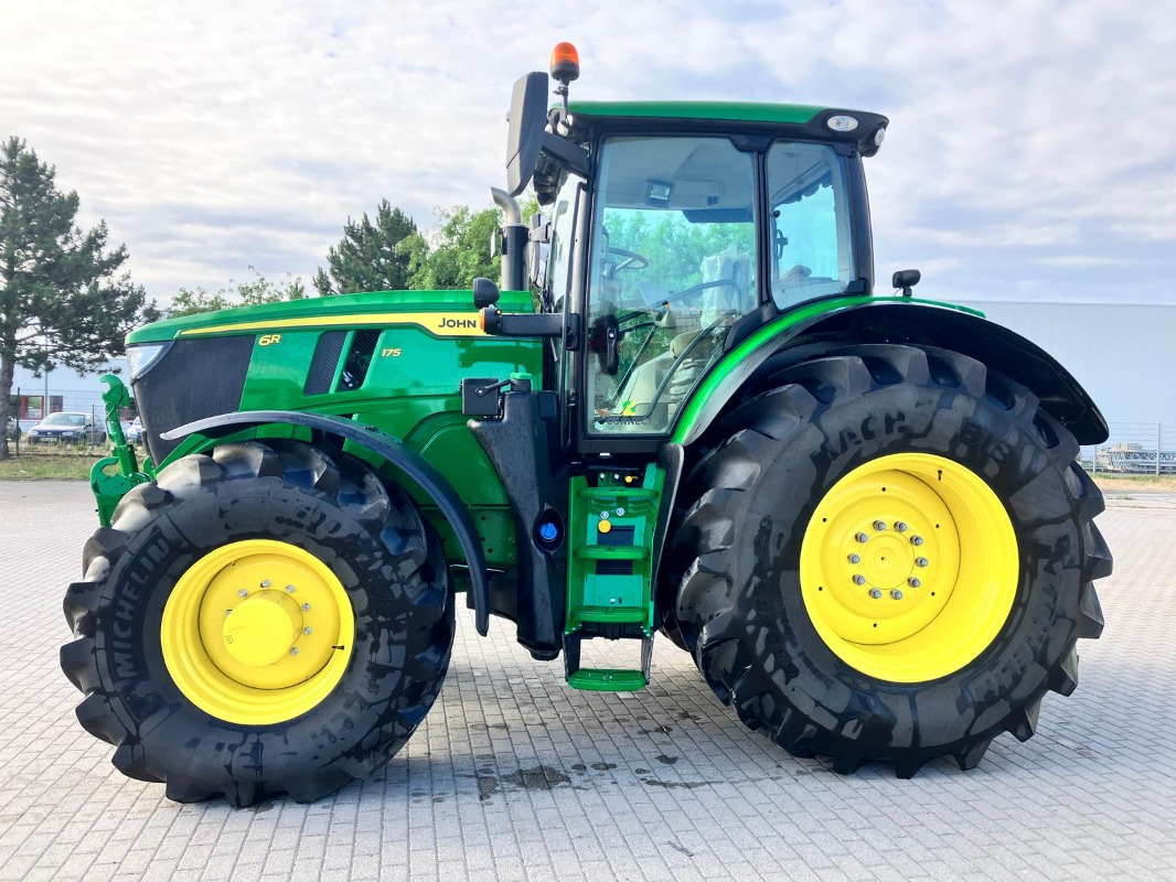 Uus Traktor John Deere 6R 175: pilt 13
