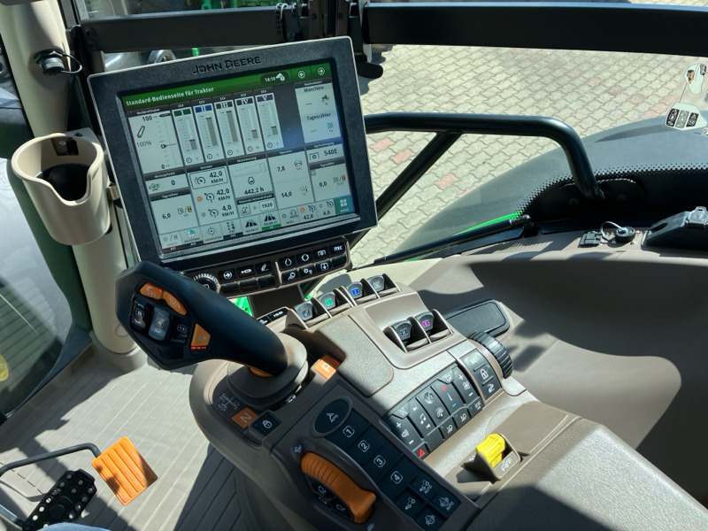 John Deere 6R215/ Garantie bis April 2027 - Traktor: pilt 4 John Deere 6R215/ Garantie bis April 2027 - Traktor: pilt 4