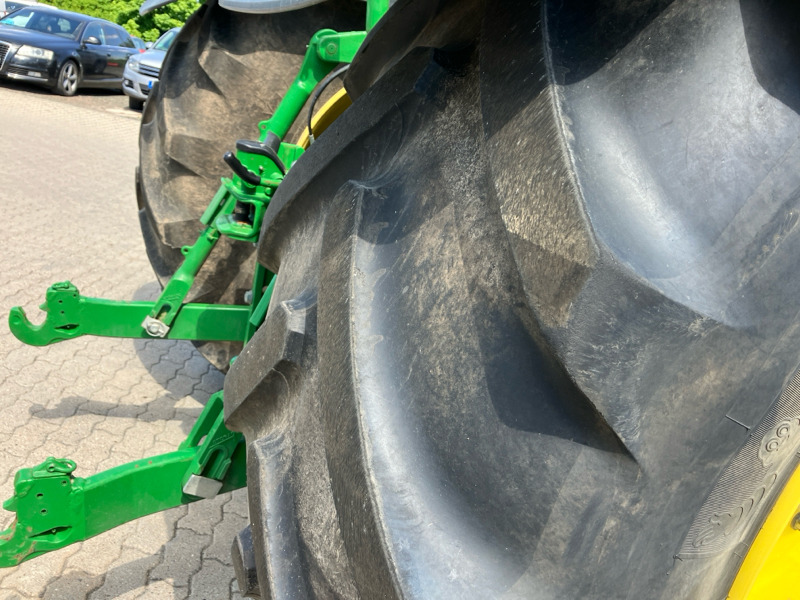Traktor John Deere 6R250 mit FKH/ FZW/ CommandPro: pilt 7